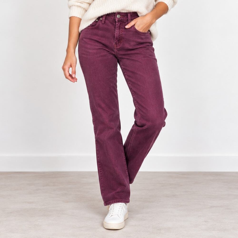 St. John's Bay Stretch High-Rise Straight Leg Jeans Women's Size 8 Burgundy